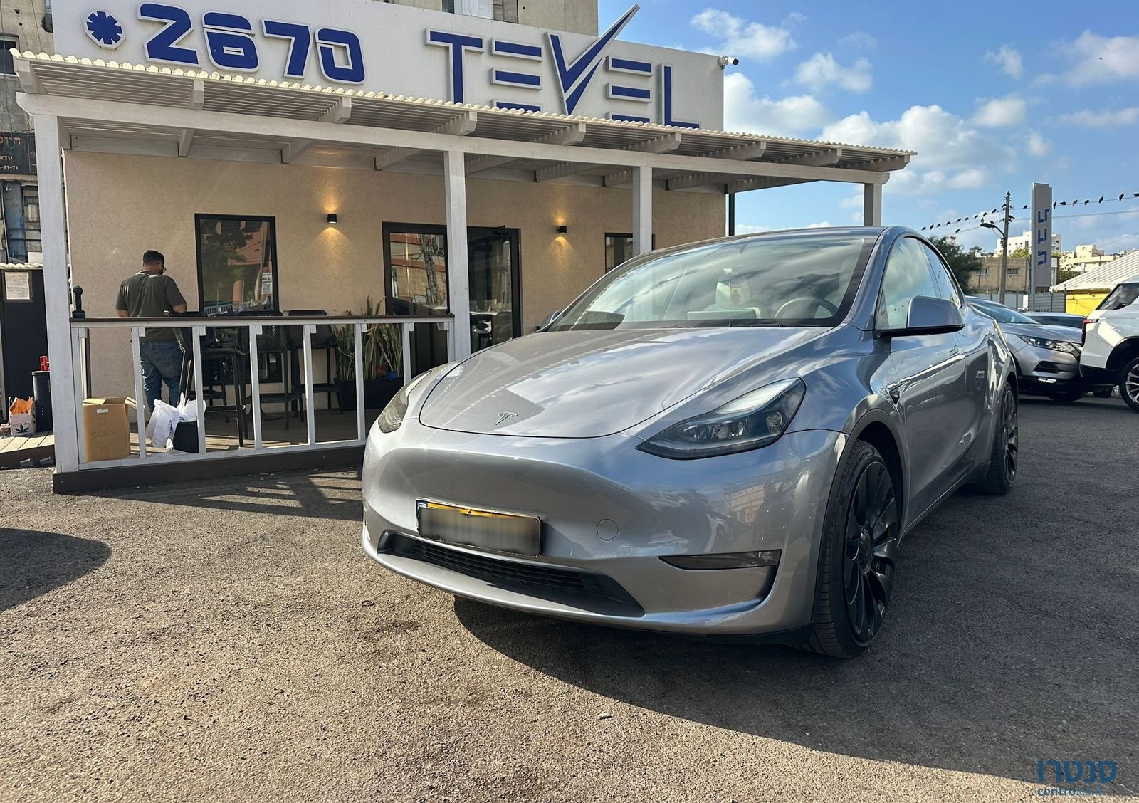 2023' Tesla Model Y טסלה מודל Y photo #1