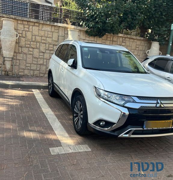 2021' Mitsubishi Outlander מיצובישי אאוטלנדר photo #1