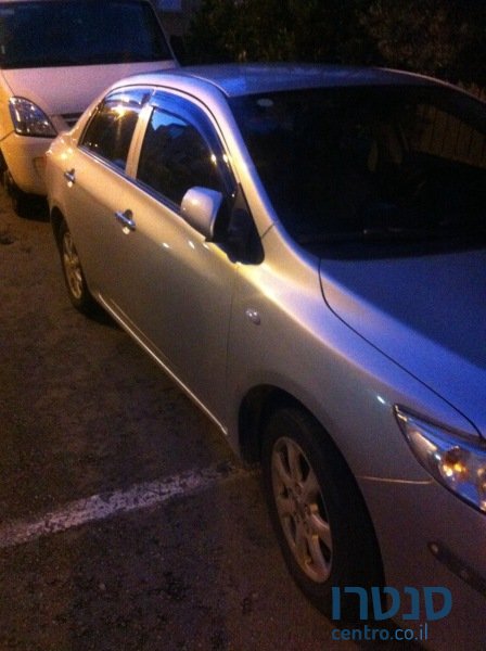 2008' Toyota Corolla photo #2