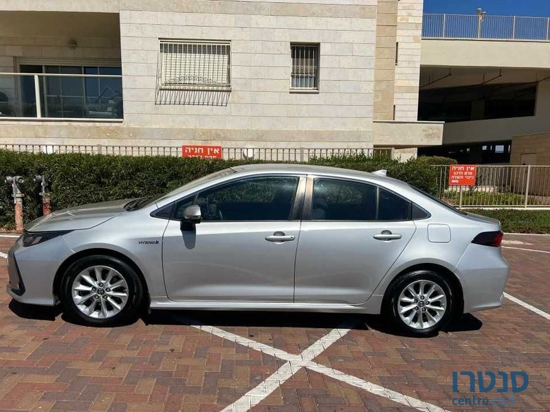 2019' Toyota Corolla טויוטה קורולה photo #5