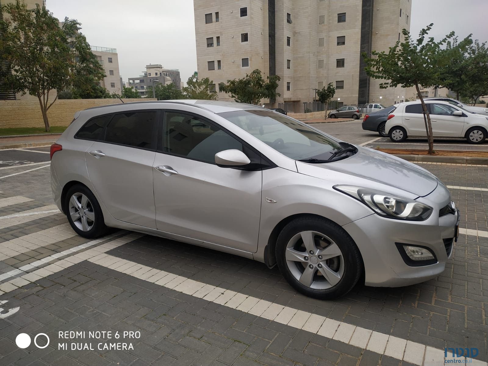 2015' Hyundai I30 Cw יונדאי photo #3