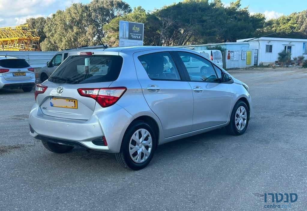 2019' Toyota Yaris טויוטה יאריס photo #4