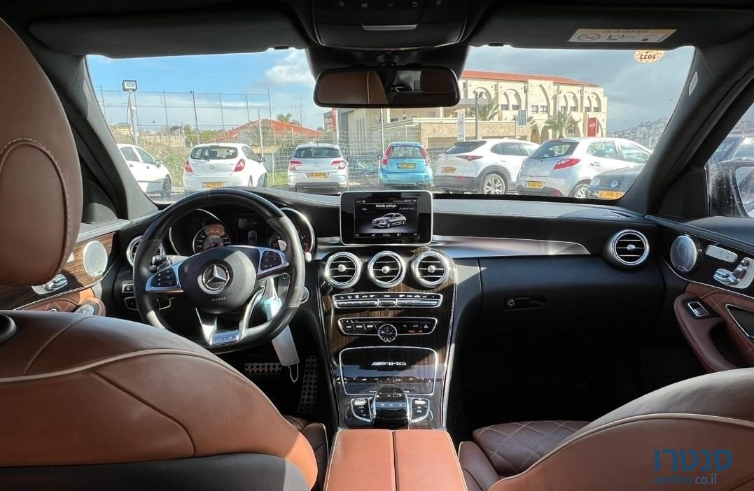 2018' Mercedes-Benz C-Class מרצדס photo #3