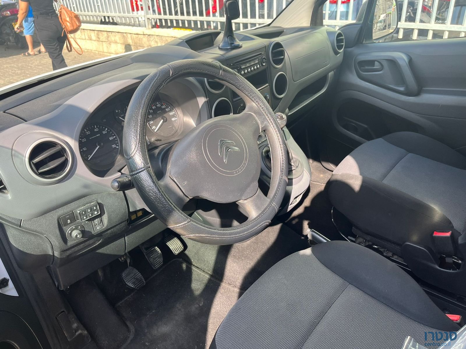 2018' Citroen Berlingo photo #3