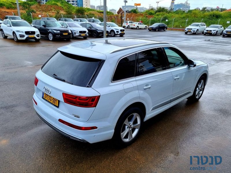 2018' Audi Q7 אאודי photo #5