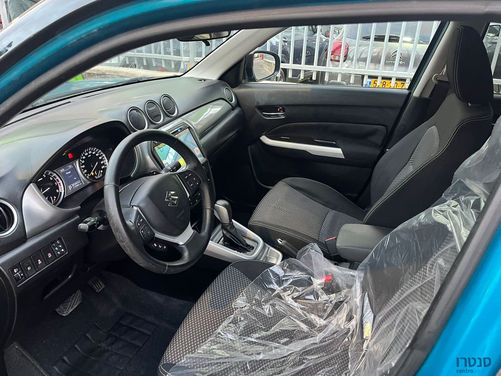 2017' Suzuki Vitara photo #3