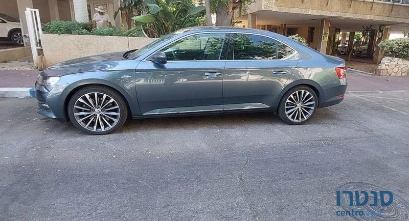 2019' Skoda Superb סקודה סופרב photo #5