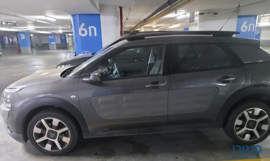 2018' Citroen C4 Cactus סיטרואן C4 קקטוס photo #3