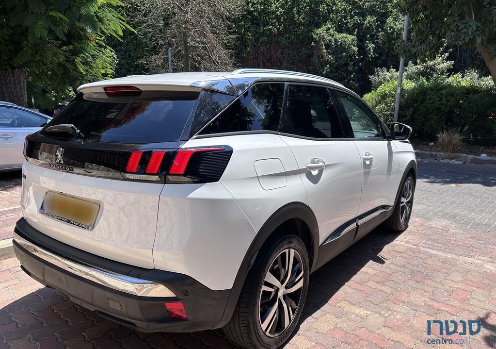 2019' Peugeot 3008 פיג'ו photo #3