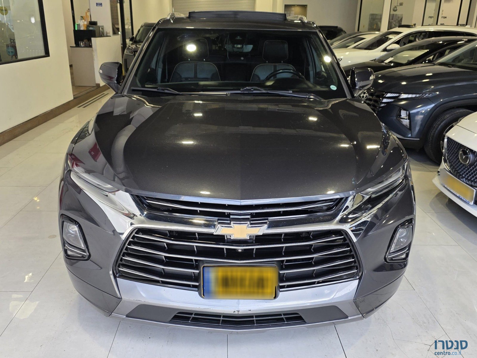 2023' Chevrolet Blazer photo #1