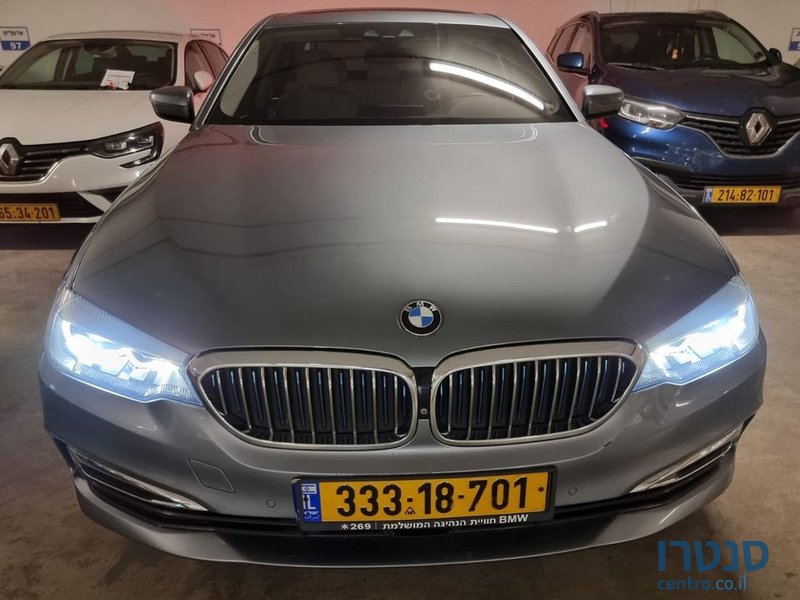 2018' BMW 5 Series ב.מ.וו סדרה 5 photo #2