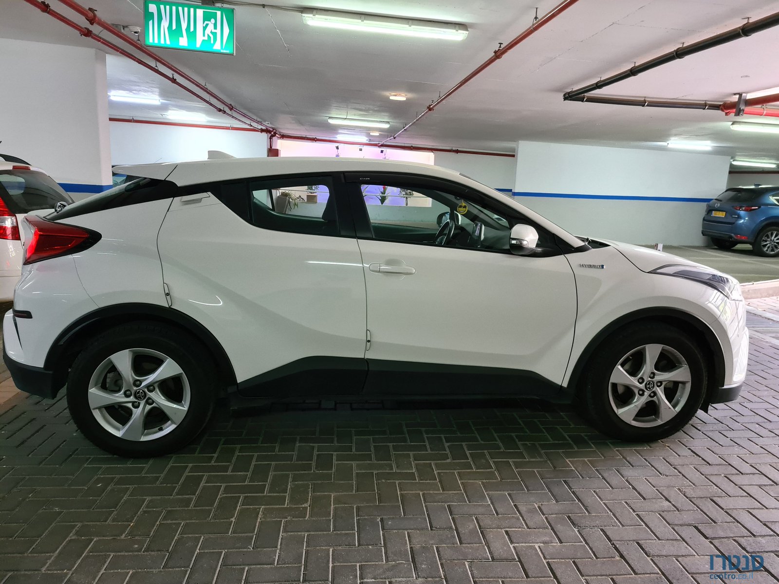 2018' Toyota C-Hr טויוטה photo #3