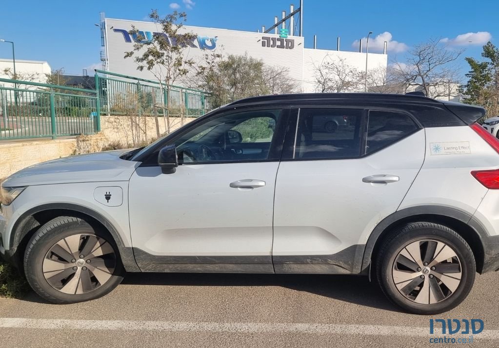 2020' Volvo XC40 וולוו photo #3
