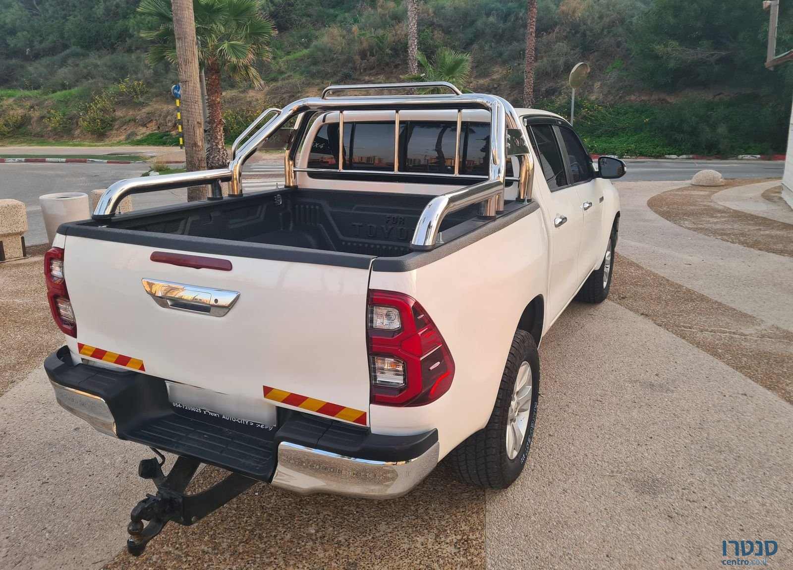 2017' Toyota Hilux טויוטה היילקס photo #6