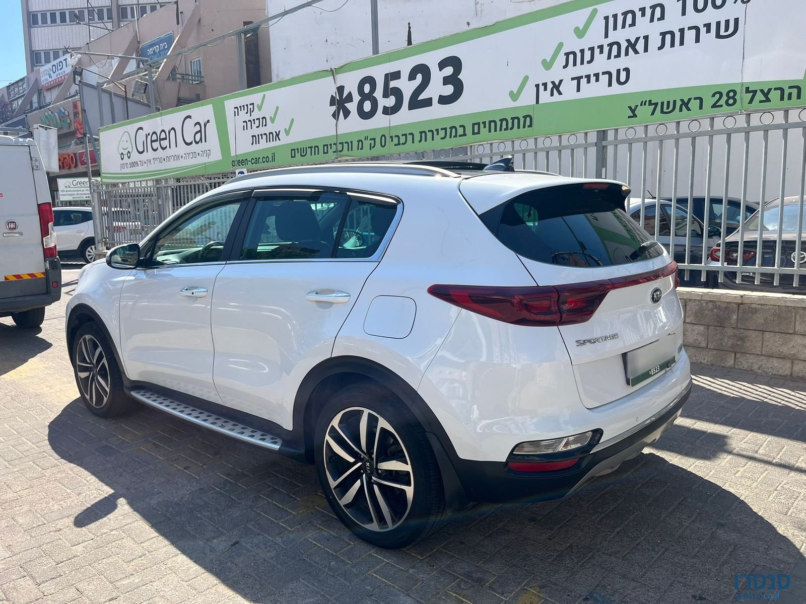 2020' Kia Sportage photo #5