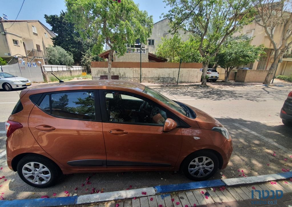 2014' Hyundai i10 יונדאי photo #2