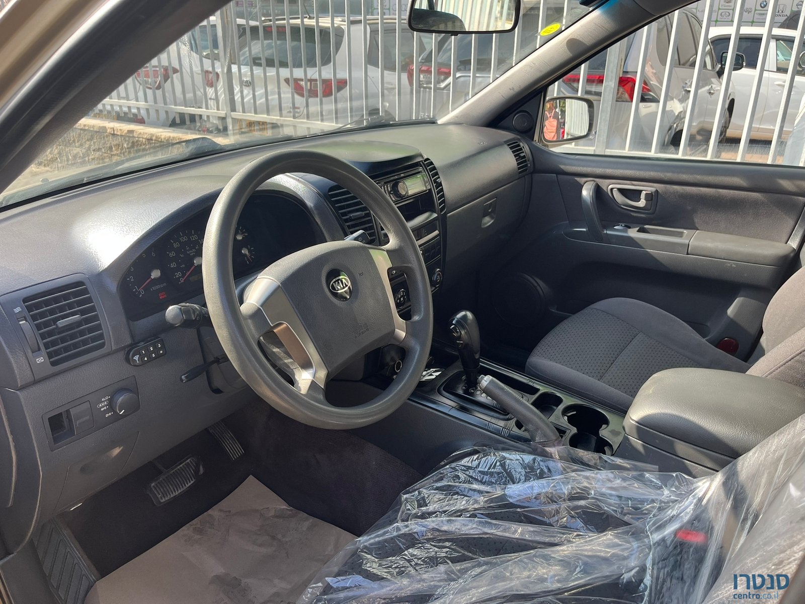 2006' Kia Sorento EX photo #2