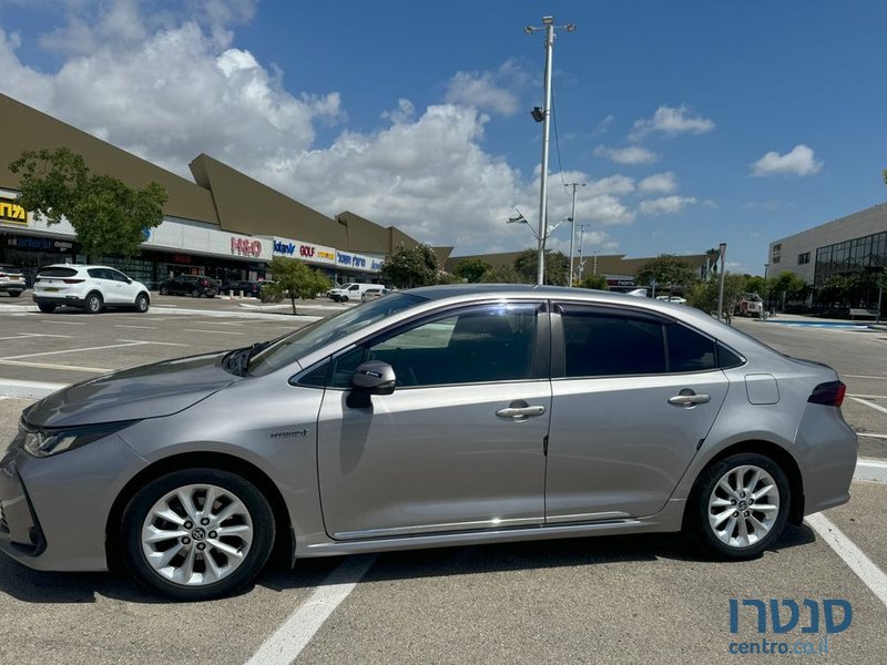 2020' Toyota Corolla טויוטה קורולה photo #3