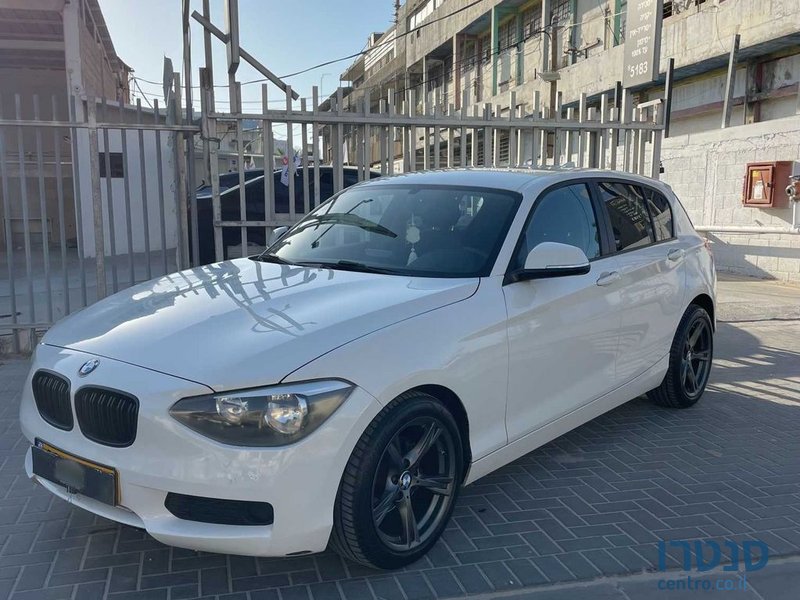 2015' BMW 1 Series ב.מ.וו סדרה 1 photo #2