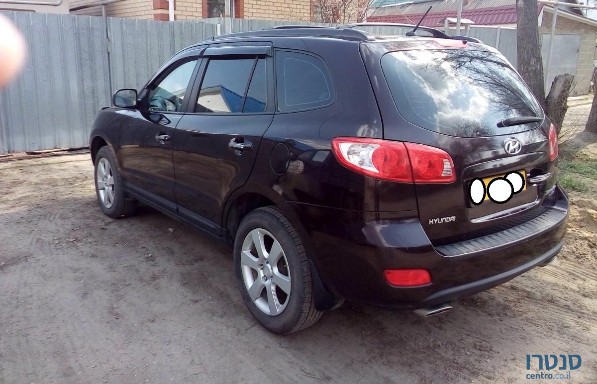 2008' Hyundai Santa Fe photo #4