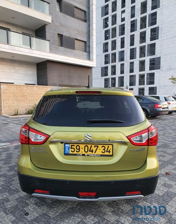 2015' Suzuki SX4 סוזוקי קרוסאובר photo #3