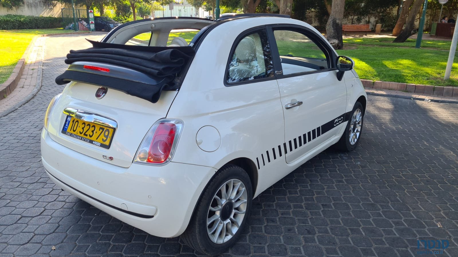 2011' Fiat 500 photo #6