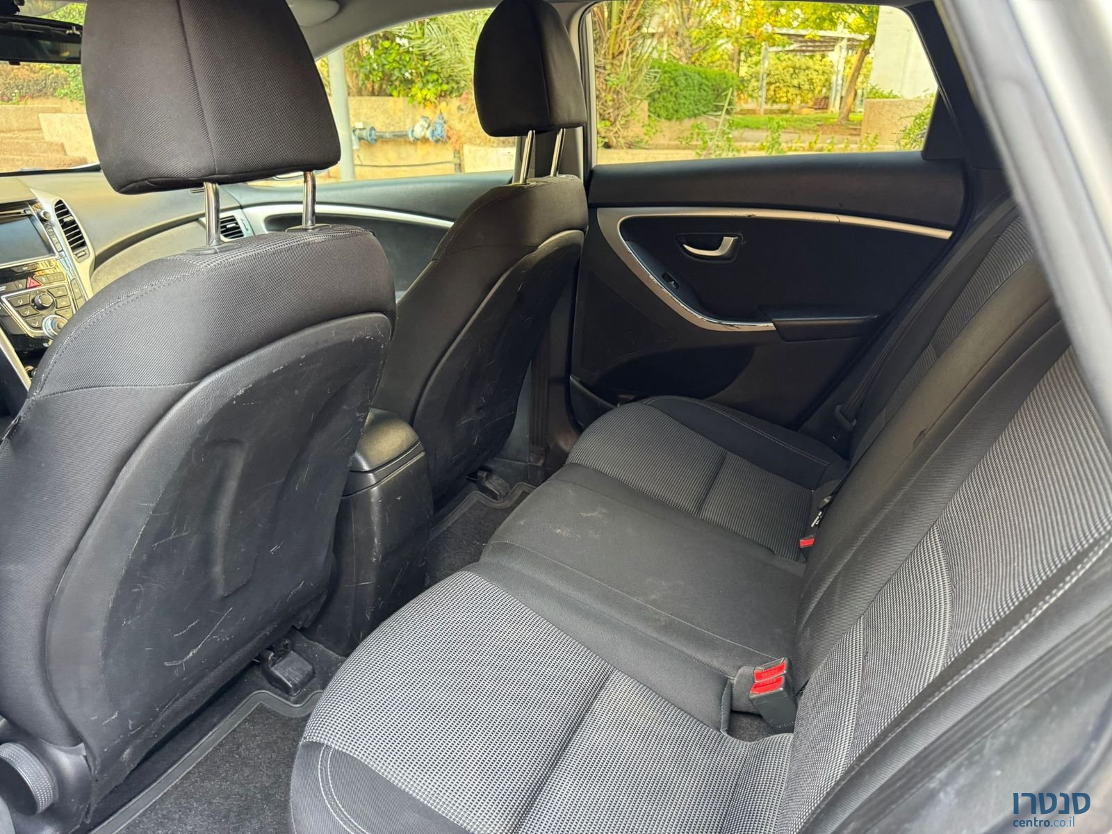 2013' Hyundai i30 photo #7