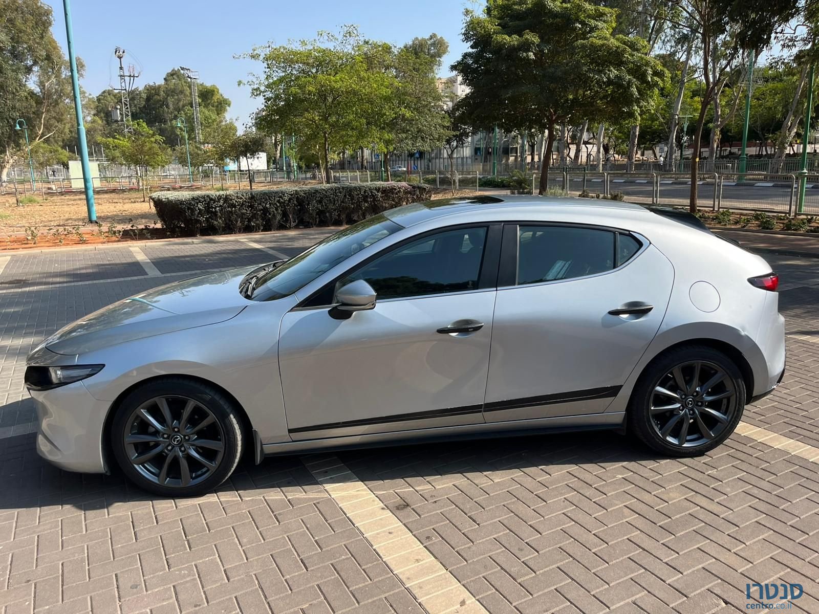 2020' Mazda 3 מאזדה photo #3