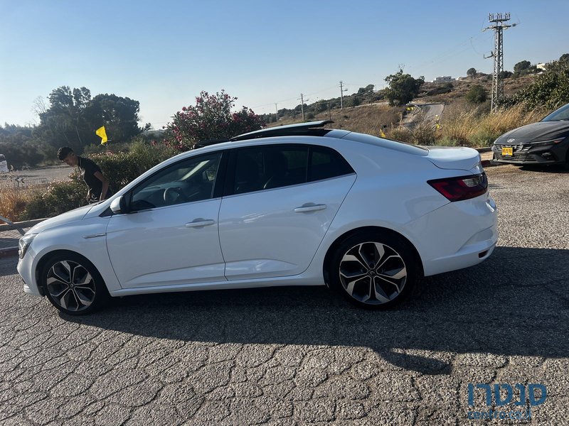 2019' Renault Megane רנו מגאן photo #1