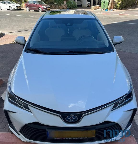 2019' Toyota Corolla טויוטה קורולה photo #1