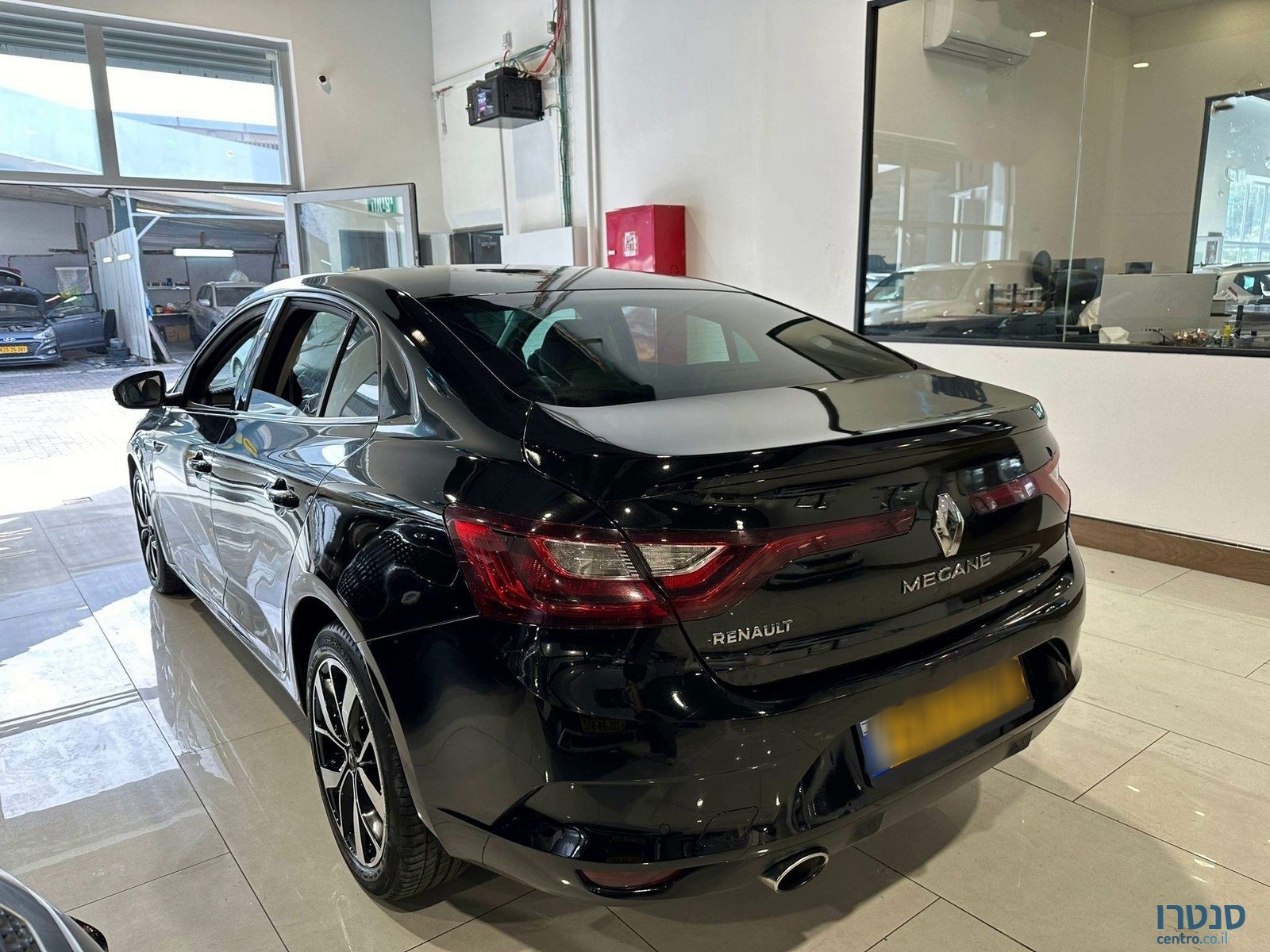 2021' Renault Megane photo #4