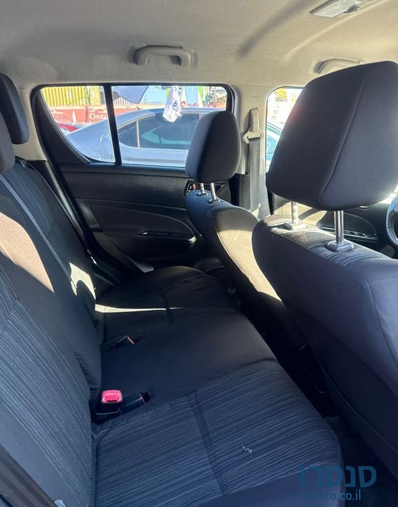 2014' Suzuki Swift סוזוקי סוויפט photo #5