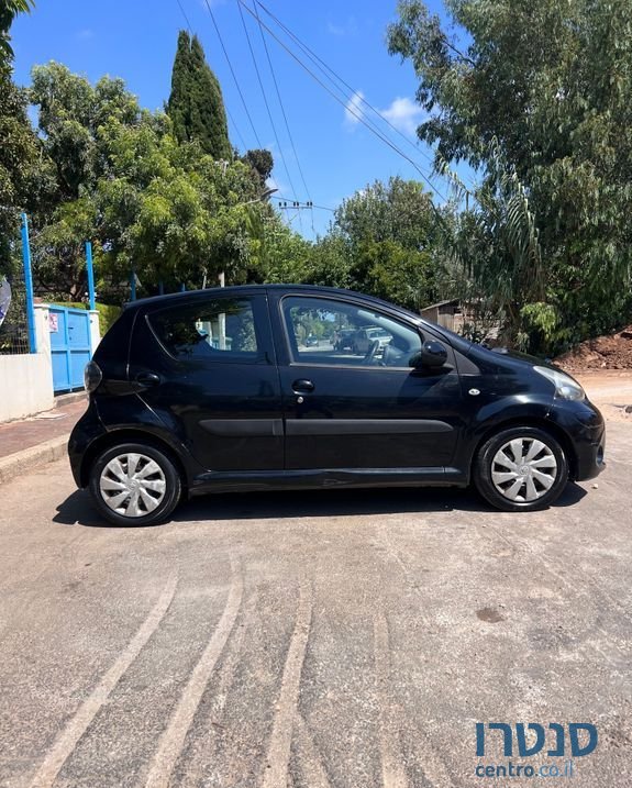 2012' Toyota Aygo טויוטה אייגו photo #1