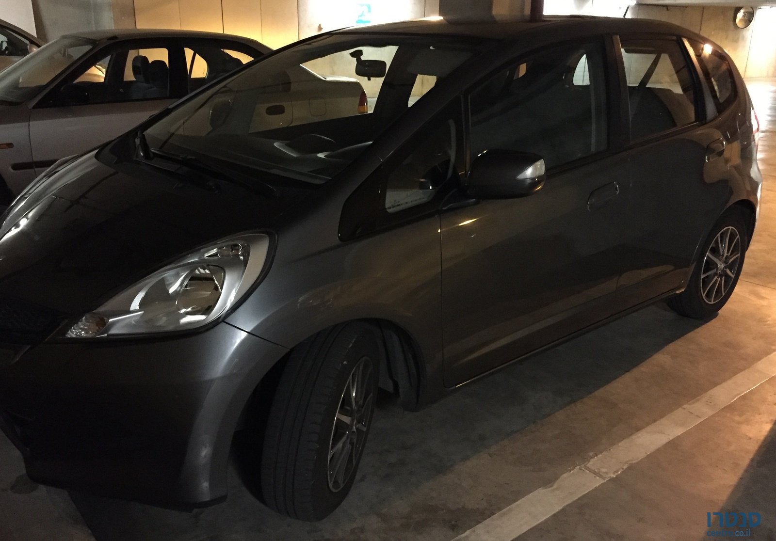 2013' Honda Jazz photo #3