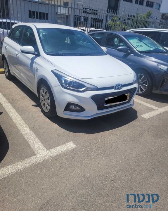 2020' Hyundai i20 יונדאי photo #1