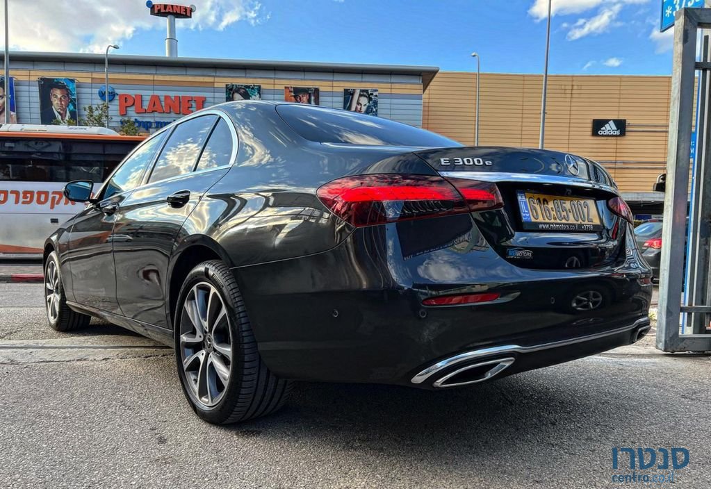 2021' Mercedes-Benz E-Class מרצדס photo #4