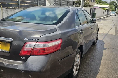 2010' Toyota Camry טויוטה קאמרי
