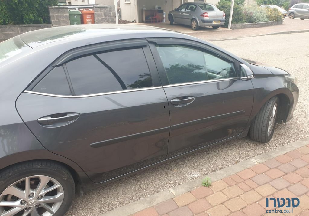 2016' Toyota Corolla טויוטה קורולה photo #3