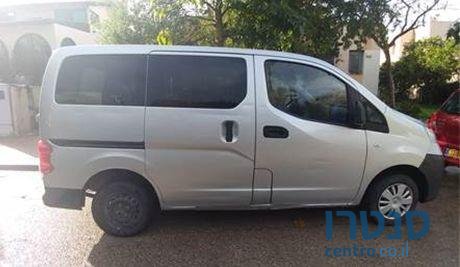 2015' Nissan 200 200 ניסאן photo #4