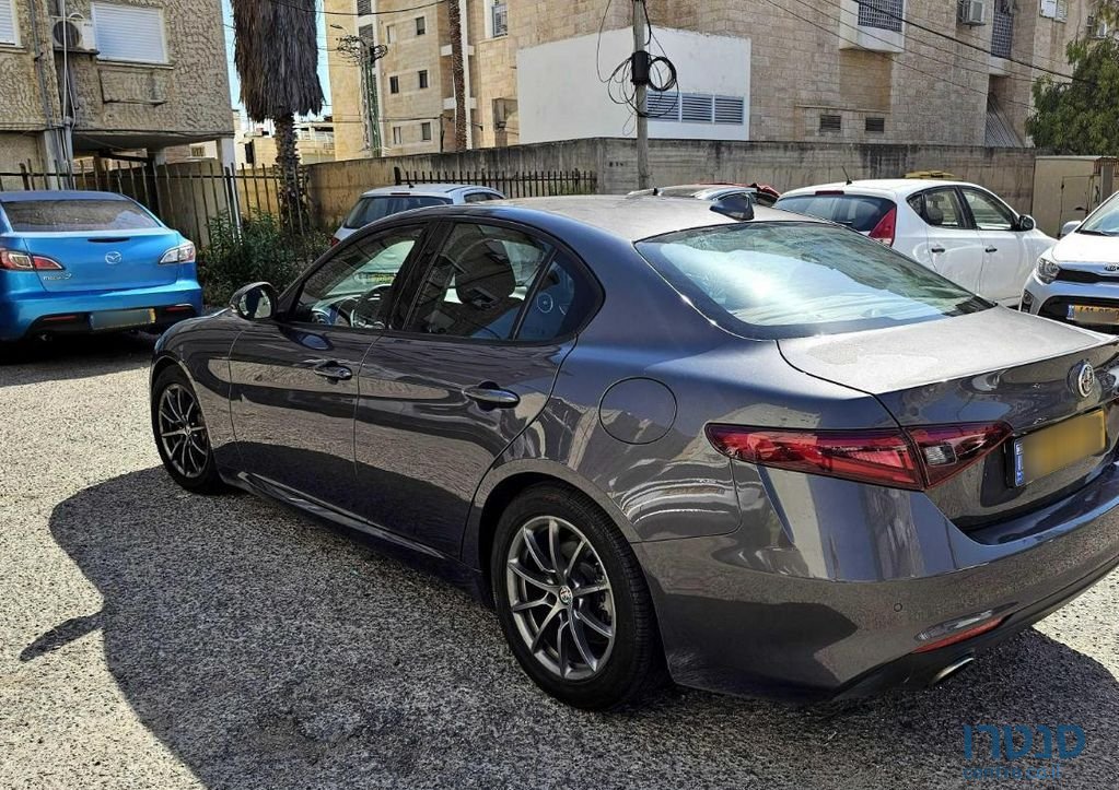 2018' Alfa Romeo Giulia אלפא רומיאו ג'וליה photo #6