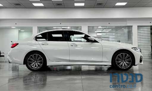 2022' BMW 3 Series ב.מ.וו סדרה 3 photo #2