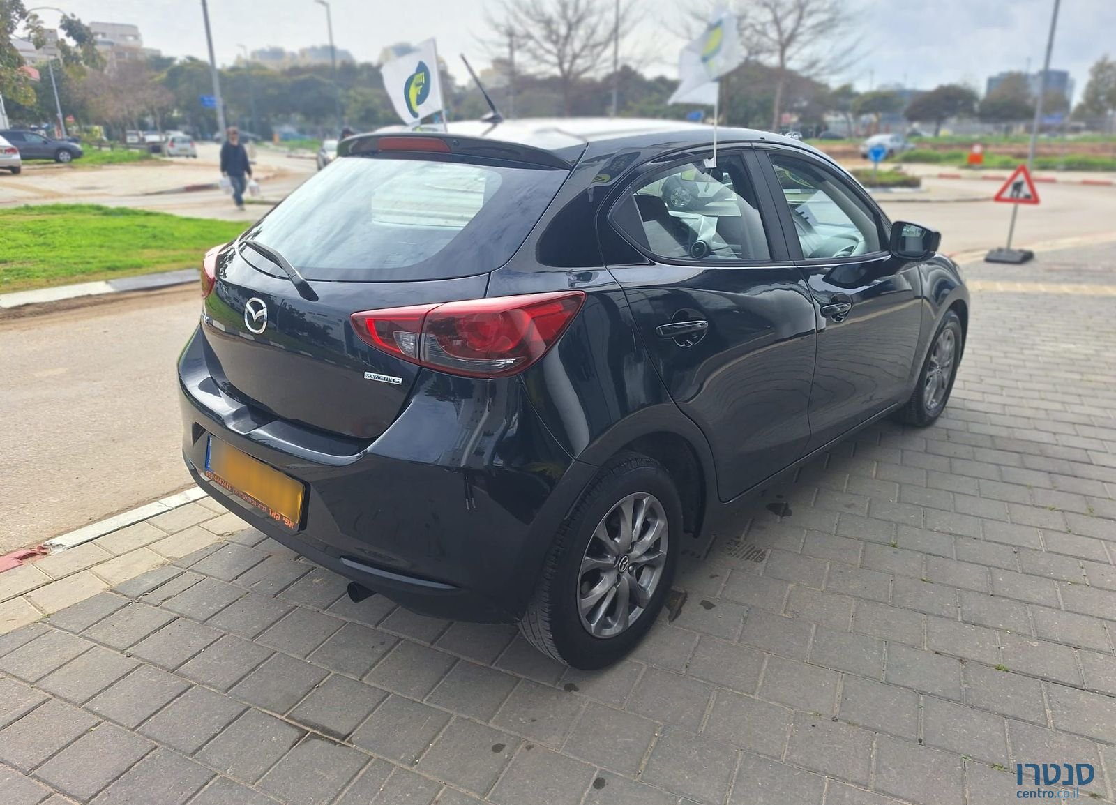 2022' Mazda 2 מאזדה 2 photo #4