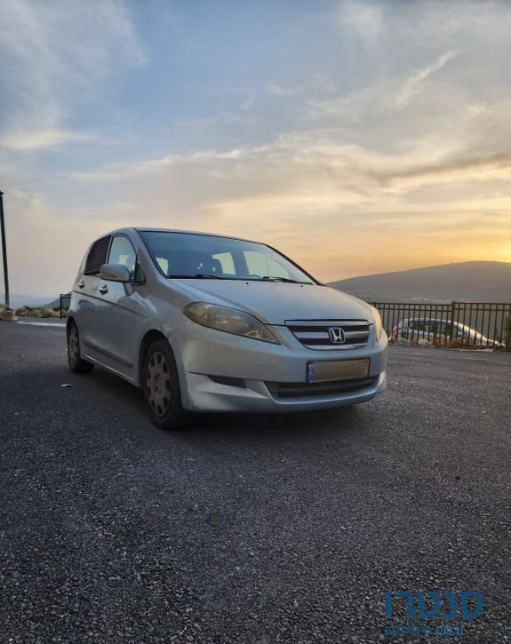 2008' Honda FR-V הונדה photo #2