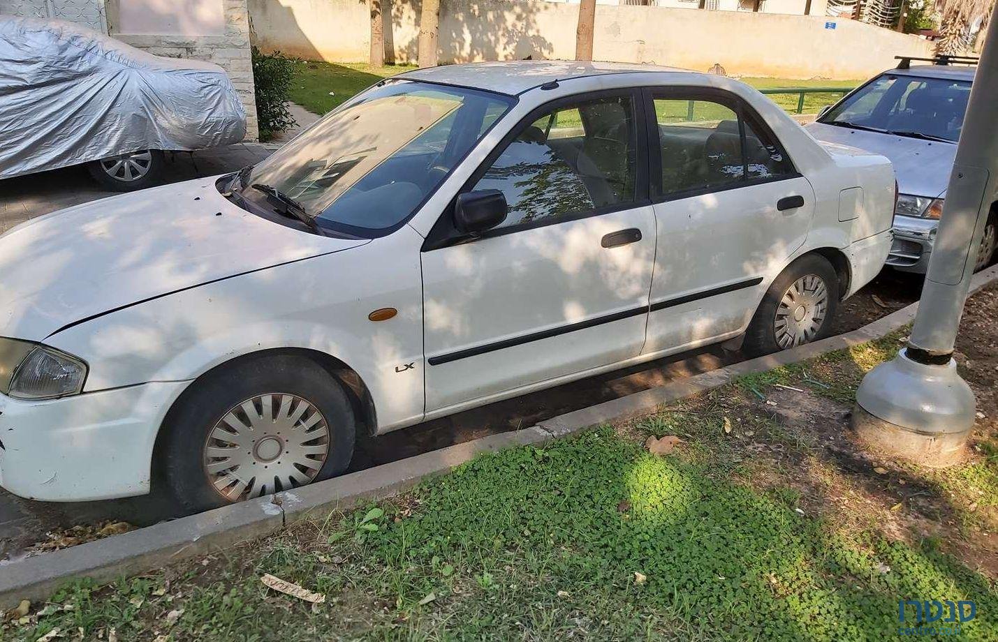 2001' Mazda Lantis 323 מאזדה 323 לאנטיס photo #2