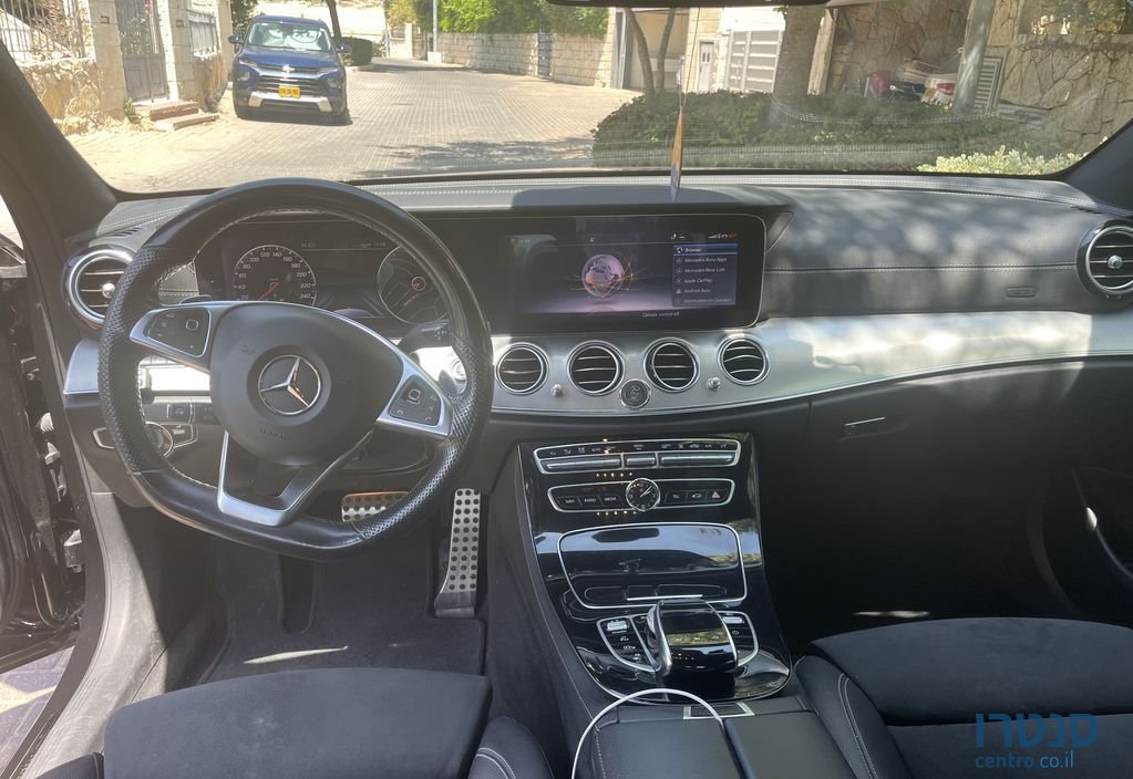 2019' Mercedes-Benz E-Class מרצדס photo #4