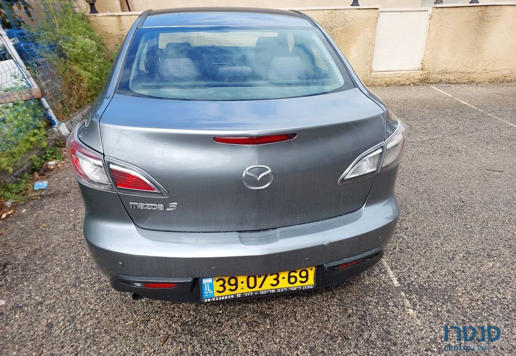 2009' Mazda 3 מאזדה photo #2