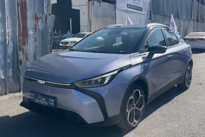 2024' Geely Geometry C ג׳ילי