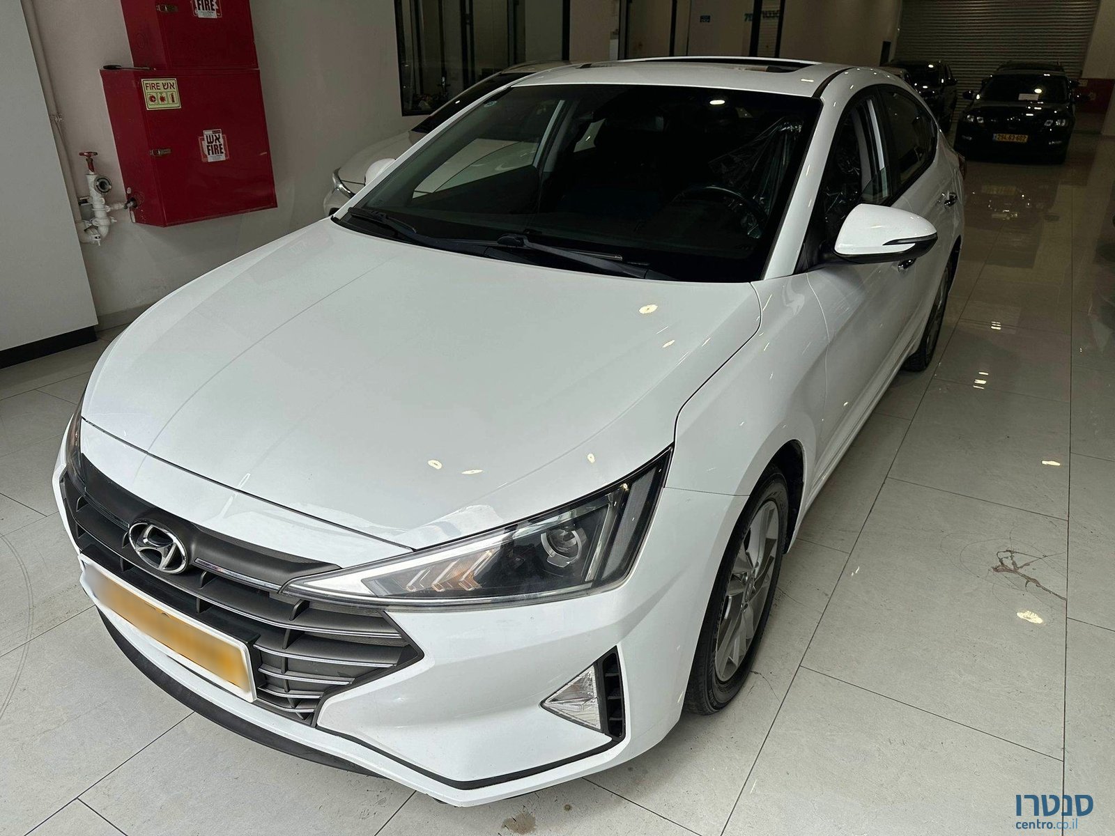 2021' Hyundai Elantra photo #1