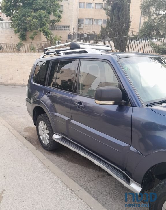 2008' Mitsubishi Pajero מיצובישי פג'רו photo #6