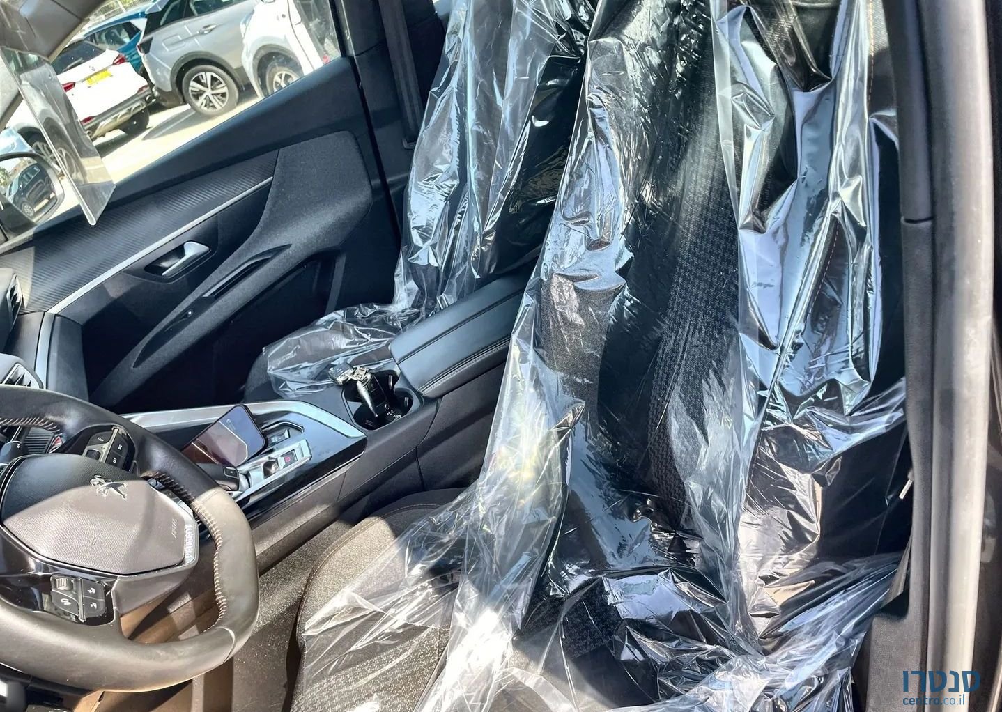 2022' Peugeot 3008 פיג'ו photo #6